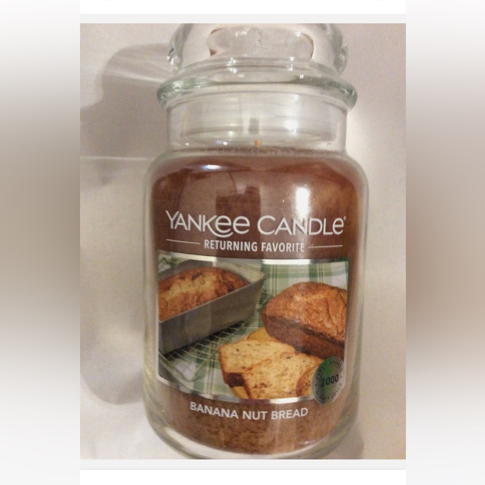 Yankee Candle Banana Nut Bread Scented Jar Candle